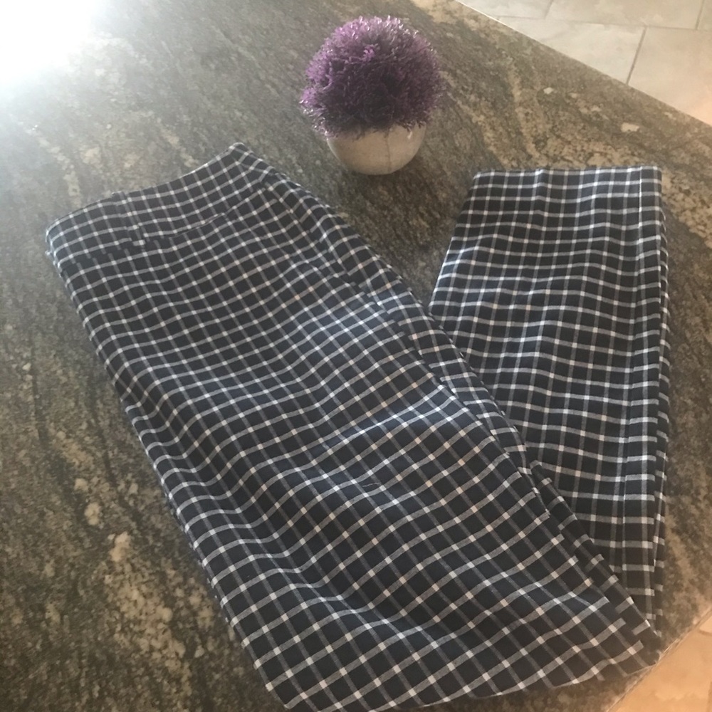 3/$30- nwot loft pants sz 6